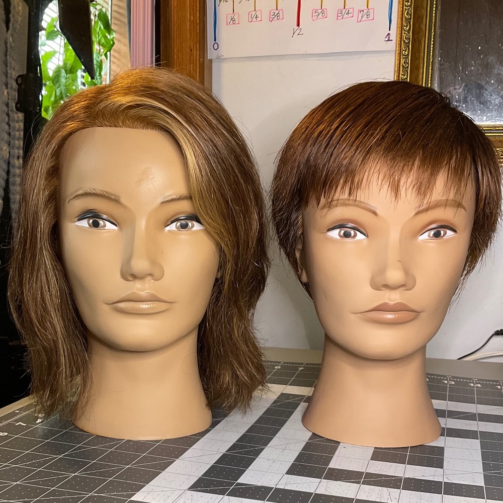 2 Pivot Point Mannequin Heads